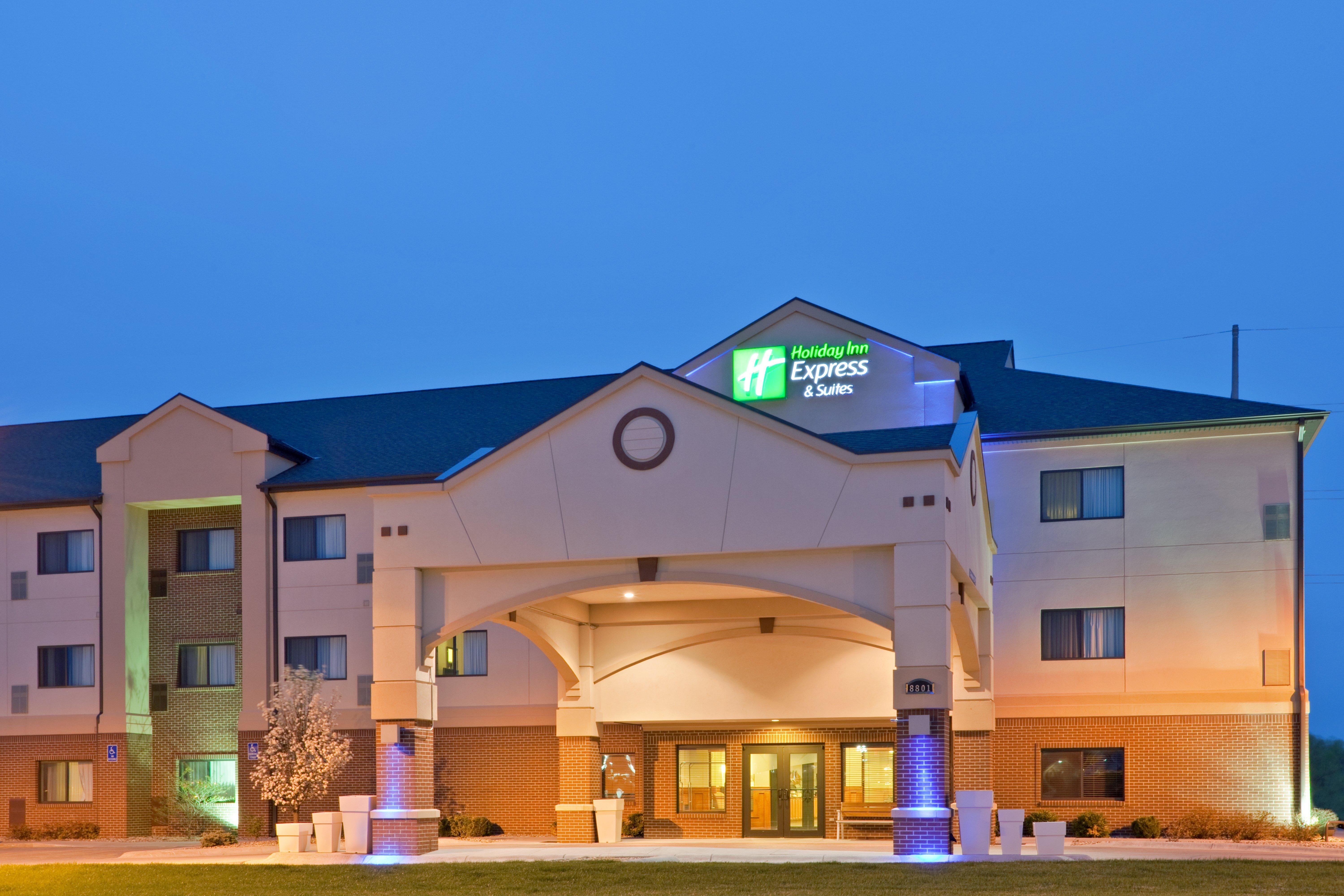 Holiday Inn Express Hotel & Suites Lincoln South By Ihg Eksteriør bilde