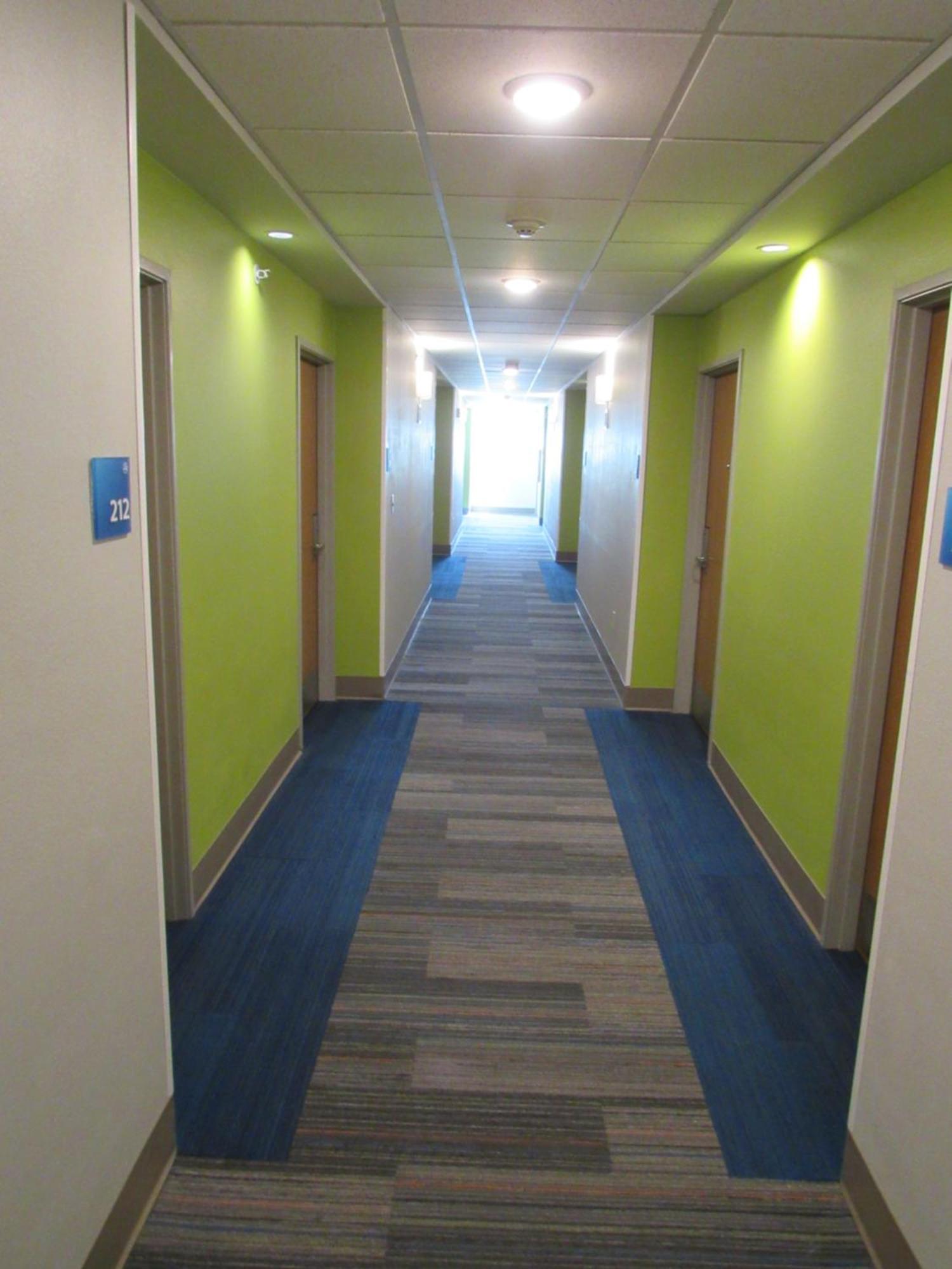Holiday Inn Express Hotel & Suites Lincoln South By Ihg Eksteriør bilde