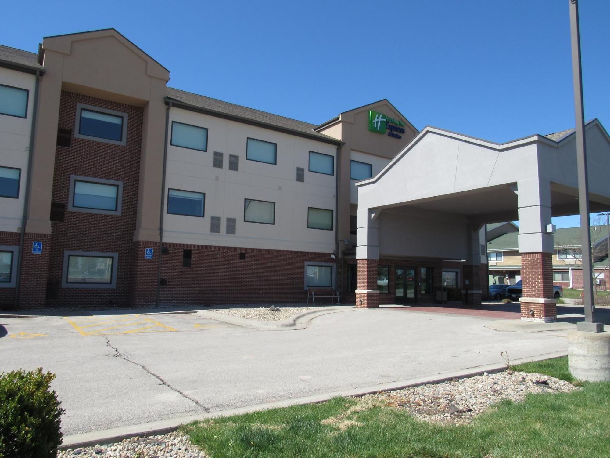 Holiday Inn Express Hotel & Suites Lincoln South By Ihg Eksteriør bilde