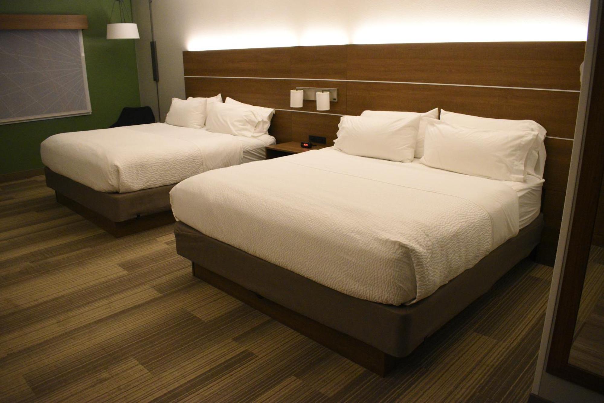 Holiday Inn Express Hotel & Suites Lincoln South By Ihg Eksteriør bilde